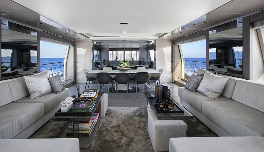 canndos-122-saloon-damonte-yachts