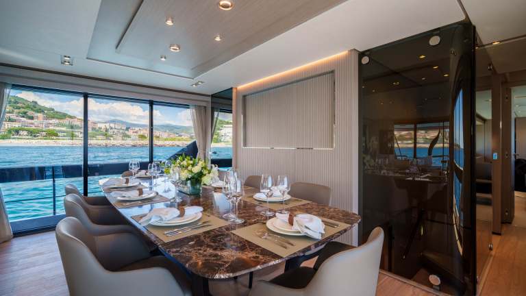 15-sunset-ferretti-1000-damonte-yacht.jpg