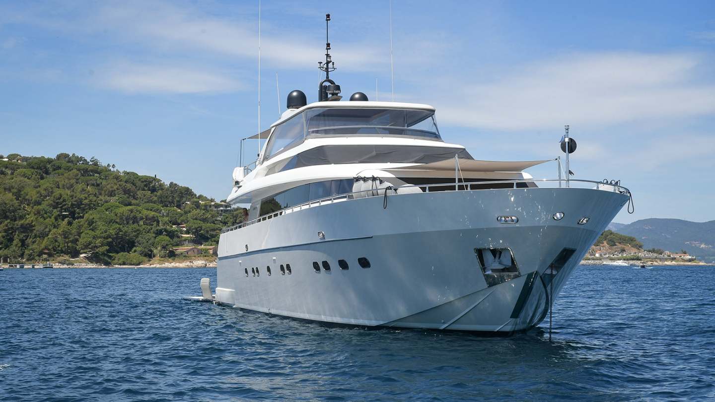 sanlorenzo-sl88-faster-profil2-damonte-yachts