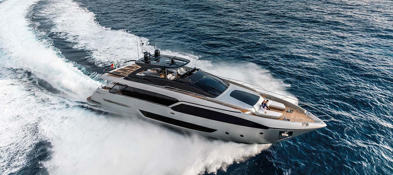 riva_90_argo_damonte_yachts